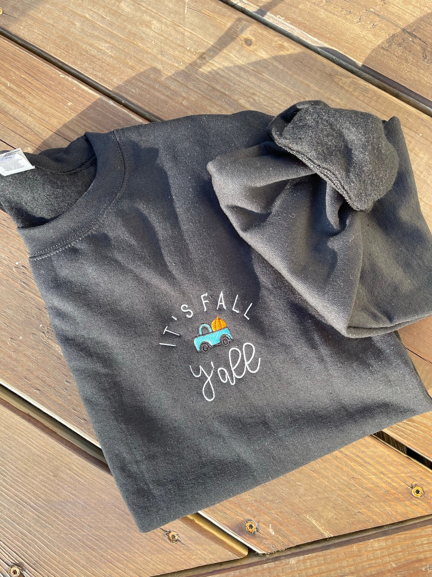 ITS FALL YALL FARM TRUCK EMBROIDERED SWEATSHIRT